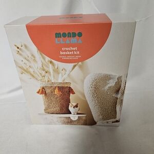 Mondo‎ Llama Crochet Basket Kit